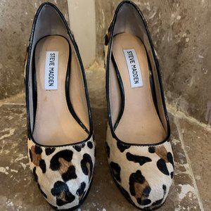 Steve Madden leopard print shoes